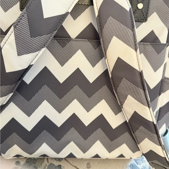 Maevn Women's Chevron Backpack - Grey and White - Picture 13 of 17